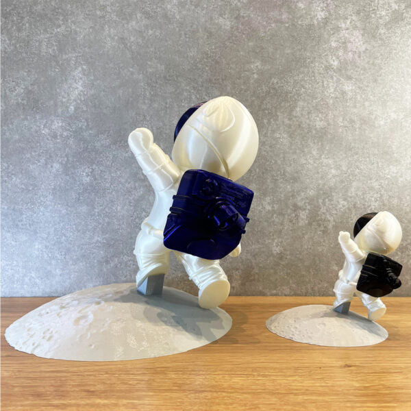 Astronauta na lua - Decoração para estante ou mesa - Image 7